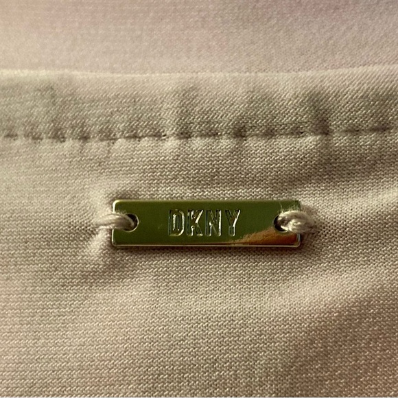 DKNY Women’s Lavender Top​ - Picture 3 of 6